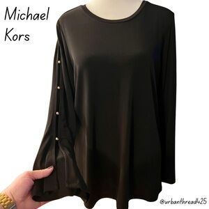 🖤💛 EUC Michael Kors Open Long Sleeve Top in Black w/ Gold Sleeve Accents (M)